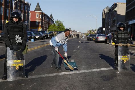 Public Emergency Declared After Baltimore Rioters Burn Police Cars, Loot Stores Following ...