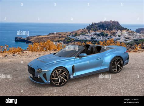 Bentley Mulliner Bacalar -the new super exclusive Bentley convertible Stock Photo - Alamy