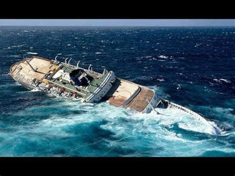 Top 5 Sinking Ship (Scary Footage) - YouTube