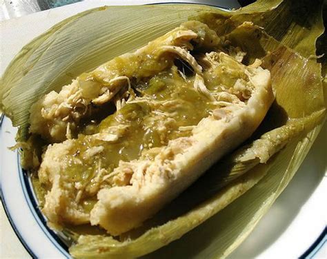 Receta Tamal de Pollo en Salsa Verde - TuriMexico