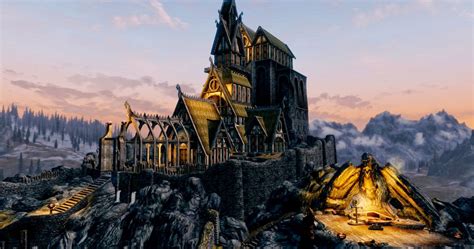 Every Major City In Skyrim & How Many NPCs Live There