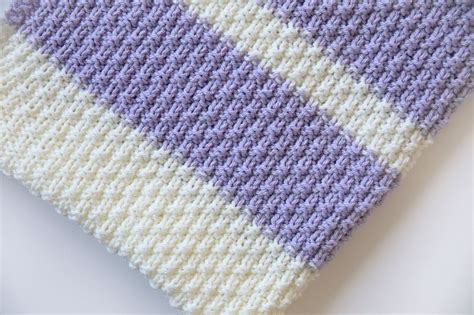 Knitting for a Baby? Try These Easy Baby Blanket Knitting Patterns ...