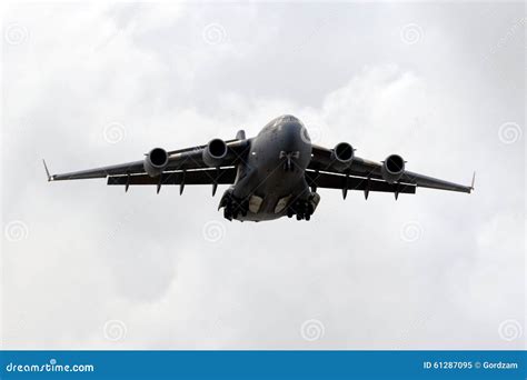 Luqa, Malta 24 October 2015: C-17 Landing. Editorial Image - Image of ...