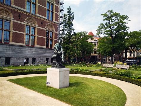 Amsterdam Travel: Free Art and Fun in Rijksmuseum Garden : As the Bird ...