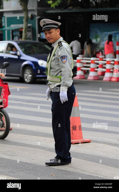 China traffic hi-res stock photography and images - Alamy