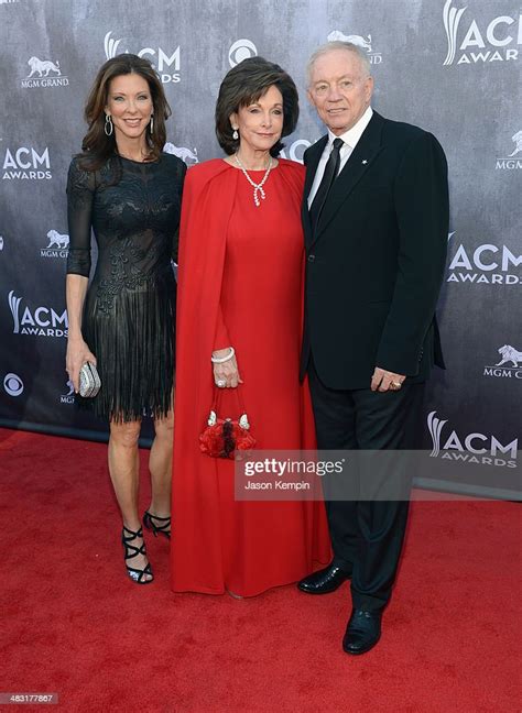 49th Annual Academy Of Country Music Awards - Arrivals | Getty Images