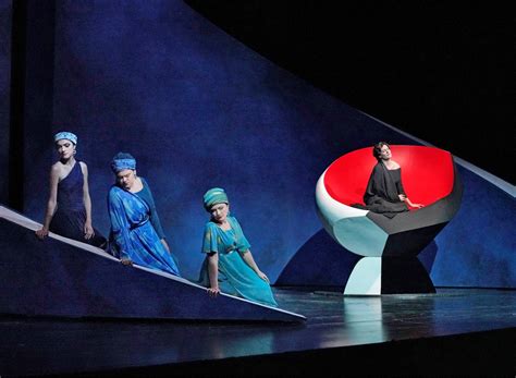 Review: Santa Fe Opera returns to its Straussian roots with a new, "not to be missed" Ariadne ...