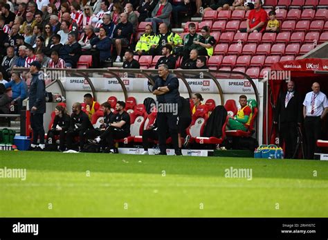 Sunderland AFC manager Tony Mowbray watches on as his side face ...