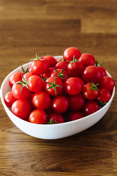 How To Slice a Bunch of Cherry Tomatoes at Once | Kitchn