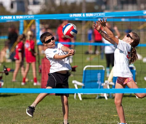 Spectrum USYVL Portable Youth Outdoor Volleyball Set - Official USYVL ...