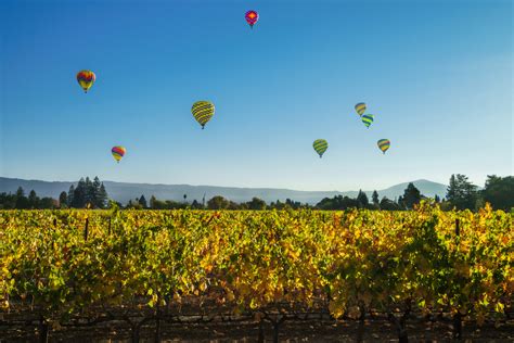 How Seasonal Weather in Napa Valley Affects Hot Air Ballooning