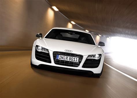 HorribleBosses: Taylor Swift Audi R8