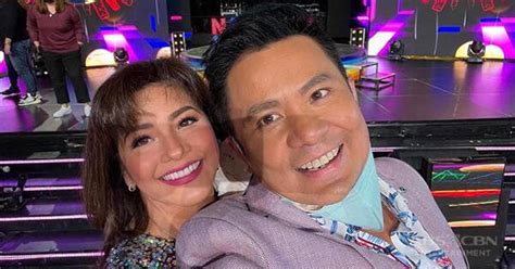 Ogie with his wife Regine | ABS-CBN Entertainment