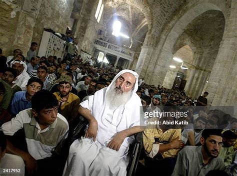 Hamas Leaders Sheikh Ahmed Yassin Photos and Premium High Res Pictures ...