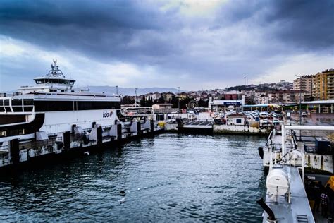 Pendik Marina and Sea Transportation - Turkey Editorial Photography - Image of crowd, outdoor ...