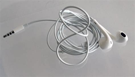 Apple EarPods Review | Trusted Reviews