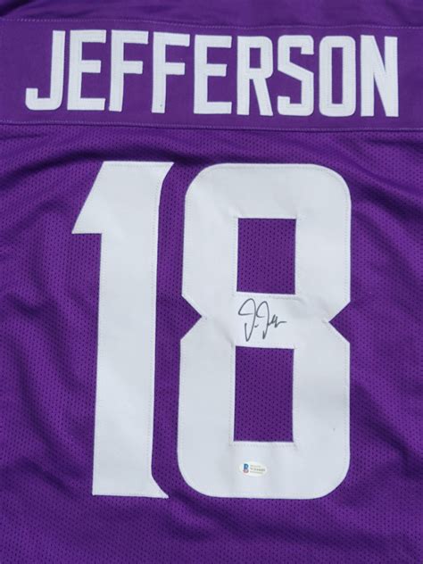 Justin Jefferson Signed Jersey (Beckett) | Pristine Auction