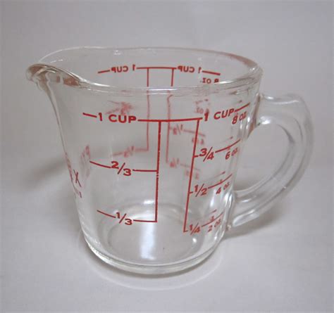 Pyrex Liquid Measuring Cup | Pyrex