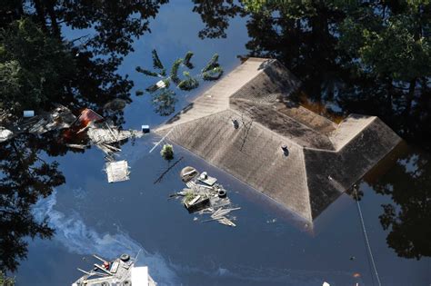 Photos: Hurricane Harvey hits Southeast Texas