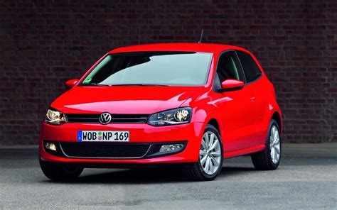 Volkswagen Polo Red - reviews, prices, ratings with various photos