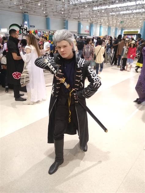 Some pics of my Vergil cosplay, hope you guys like it! : r/DevilMayCry