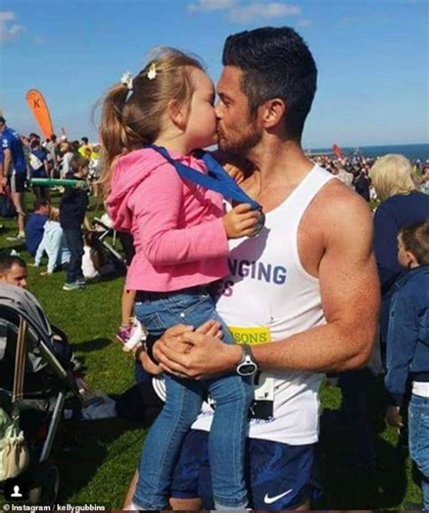 Father Went Viral After Sharing A Photo Kissing His Daughter On The Lips - Small Joys