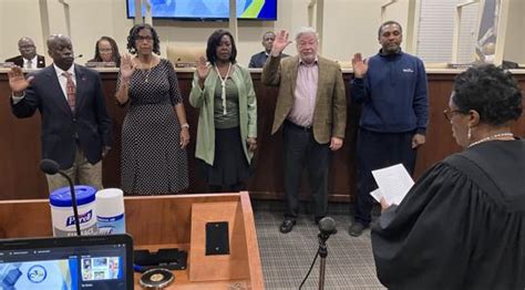 Williamsburg County School District board members sworn in | News ...