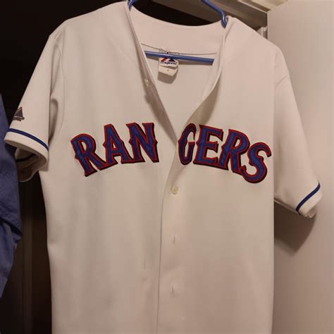 Vintage Texas Rangers Jersey size Large in excellent... - Depop