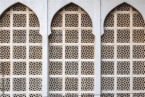 Kowloon mosque on Nathan Road in Kowloon, Hong Kong Stock Photo | Adobe ...