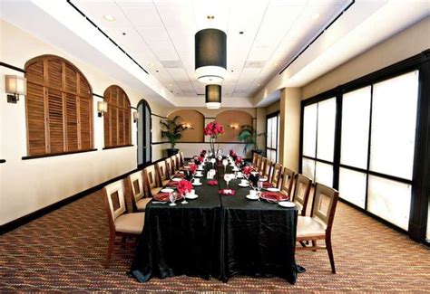 DOUBLETREE BY HILTON HOTEL MODESTO - 310 Photos & 307 Reviews - 1150 9th St, Modesto, California ...