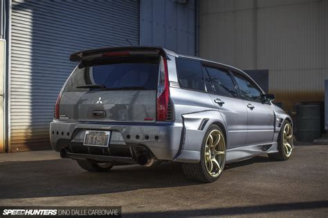 The Wangan Wagon - Speedhunters