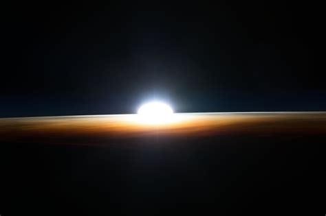 Sunrise seen from the International Space Station | Earth Blog