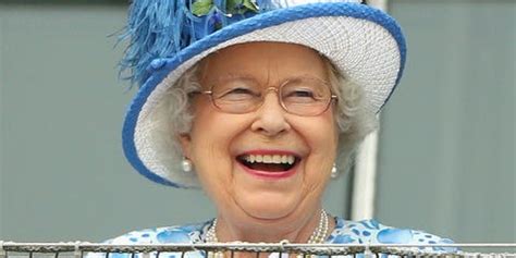 The Queen's funniest moments - 11 times the monarch was pretty hilarious