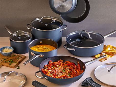 Nonstick Cookware Collection | Pampered Chef US Site