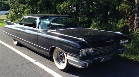 1960 Cadillac Coupe Deville for Sale at Auction - Mecum Auctions