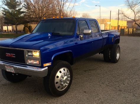 1990 GMC K3500 K30 4X4 DUALLY 1 TON CUMMINS DIESEL 5 SPEED MANUAL NO RUST