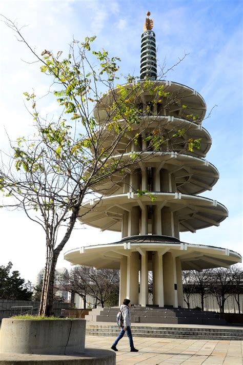 16 must-sees in San Francisco's Japantown, from ramen to shoji paper