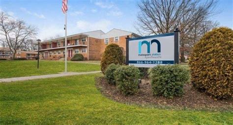 Metropark Station Apartment - 28 Reviews | Iselin, NJ Apartments for ...