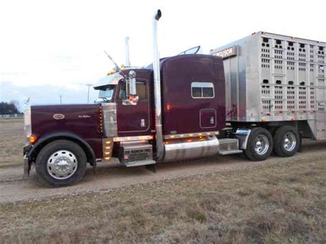 Peterbilt 379 exh (2003) : Sleeper Semi Trucks