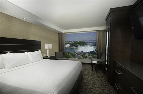 Embassy Suites Niagara Falls | Niagara Falls Hotels