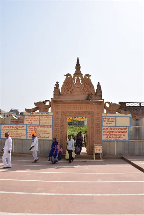 Nidhivan Temple – Brijwale