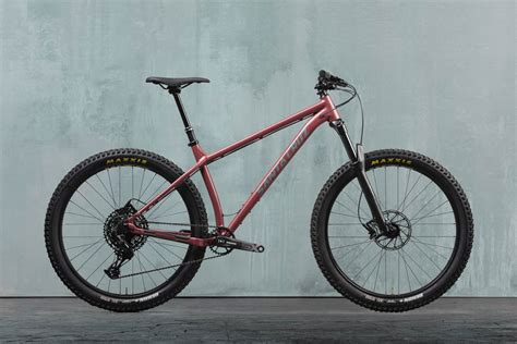 2021 Santa Cruz Chameleon Gets New Colors and Build Kits - BIKEPACKING.com