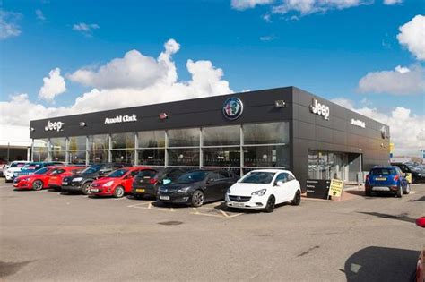 Arnold Clark Vauxhall/Jeep/Alfa Romeo (Linwood) | Car dealership in Linwood | AutoTrader