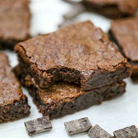 Super Easy Homemade Brownies - The Baking ChocolaTess