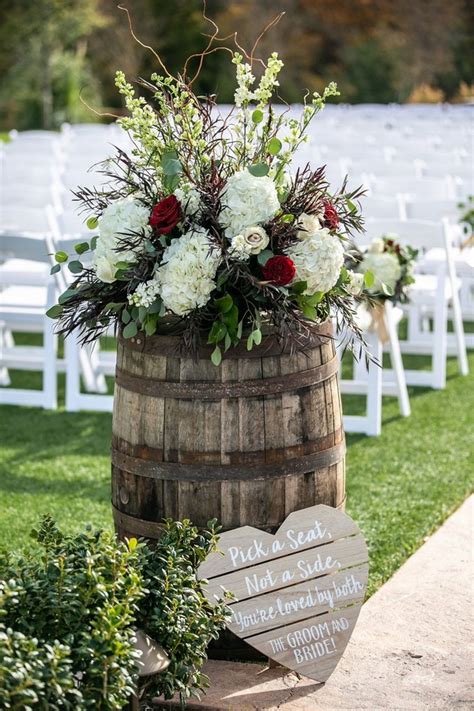 Top 20 Rustic Country Wine Barrel Wedding Ideas | R & R