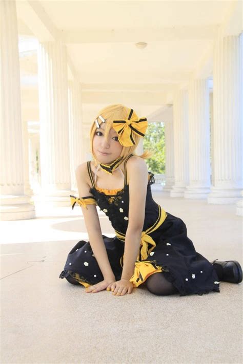 VOCALOID Kagamine Rin cosplay by ChengLC on DeviantArt