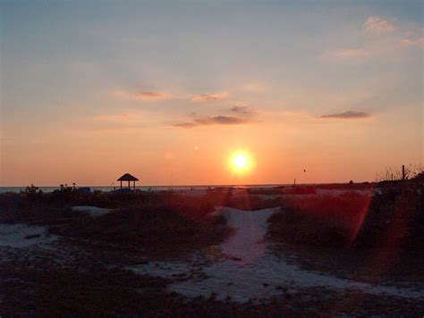 Sunset @ St Pete's beach Fla... | Sunset, St pete beach, Beach