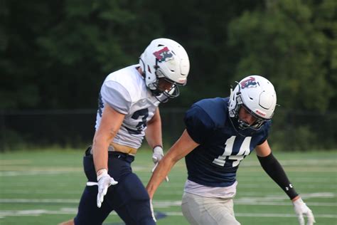 Lyon College football scrimmage | Football | Lyon College | Flickr