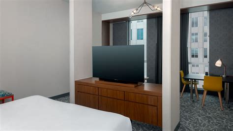 Hotel Rooms in Orlando Florida | Aloft Orlando Downtown