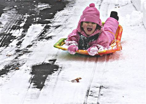 Super Fun Outdoor Winter Activities - Greenmoxie™